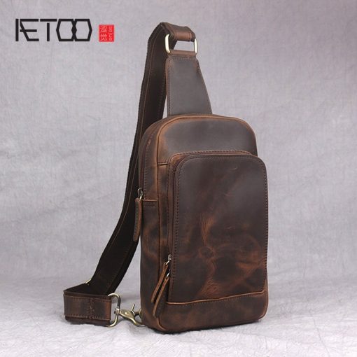AETOO Mad Horse leather men's chest bag, handmade head layer cowhide chest bag, leather retro casual outdoor men's bag 1