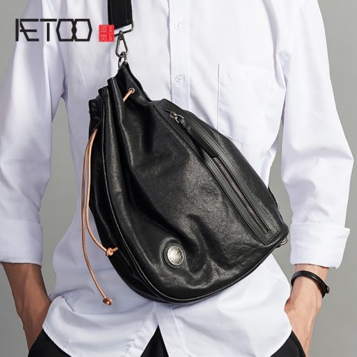 AETOO Trendy leather men's chest bag, fashion head leather one-shoulder bag, men's stiletto bag 1